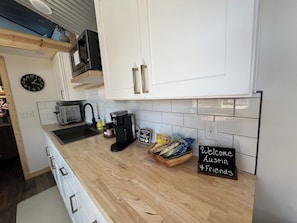 Mikrobølgeovn, ovn og kokeplater