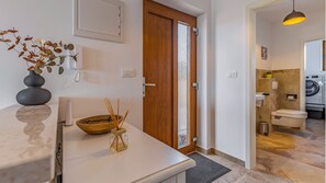 Shower, hair dryer, towels - Villa Amica by Villas Guide (Vodnjan)