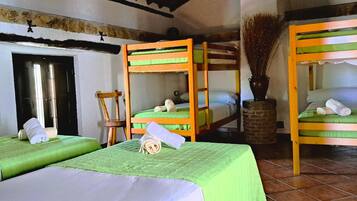 2 dormitorios, Internet, ropa de cama