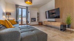 TV, fireplace - Villa Bella by Villas Guide (Vodnjan)