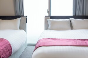 Bügeleisen/Bügelbrett, kostenloses WLAN, Bettwäsche