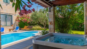 Pool - Villa Dominus - Split by Villas Guide (Split)