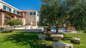 Terrace/patio - Villa Dominus - Split by Villas Guide (Split)