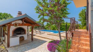 Property grounds - Villa Ivka-Omiš by Villas Guide (Katuni)