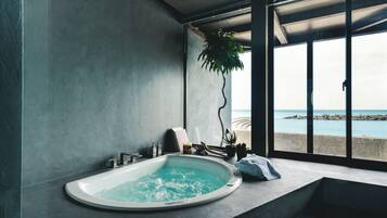 Superior Villa, Balcony, Sea View | Bathroom | Slippers, bidet
