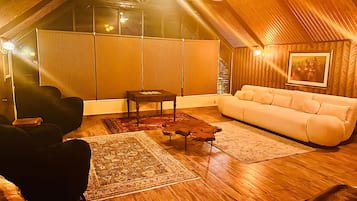 Presidential Suite | Living area