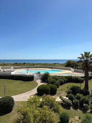 Pool - St Cyprien garden level with swimming pool by the beach (Saint-Cyprien)