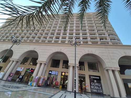 Villa Vistosa Omaxe Hazratganj