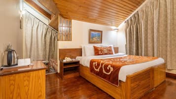 Penthouse, City View | 1 bedroom, free WiFi