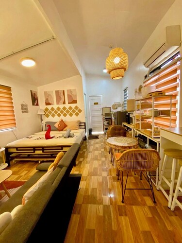 Fully Furnished Bungalow in Olango Island w/ WiFi, AC and Washing Machine