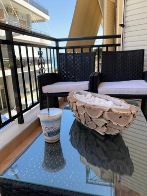 Apartment, 2 Schlafzimmer, Balkon, Stadtblick | Terrasse/Patio