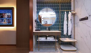 Comfort Single Room, City View | Free WiFi - Fafeiya Hotel (Nanjing)