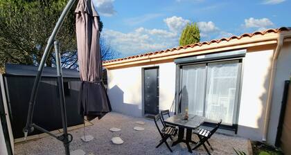 Cosy, fully-equipped Tiny House - private garden