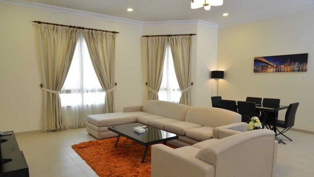 Living area - Juffair Bahrain / Tow Bedroom Apartmen (Jaffer)