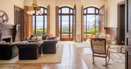 Castell de Villavecchia - Castle with pool Girona Barcelona