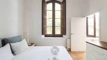 5 chambres, lit parapluie, Wi-Fi gratuit, draps fournis