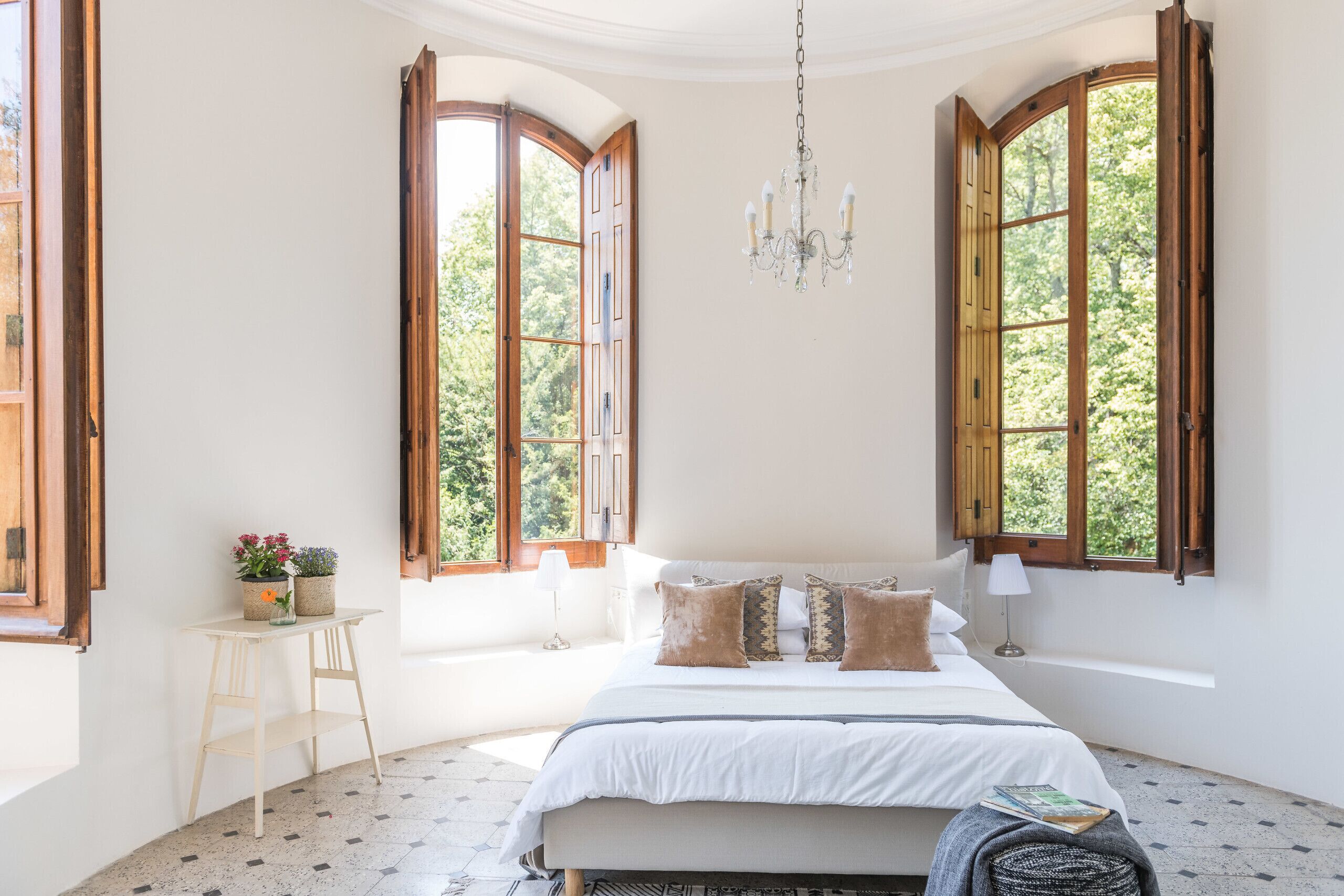 17 habitaciones, cuna de viaje, wifi gratis y ropa de cama 