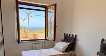 Bosa Apartment large terrace with a view