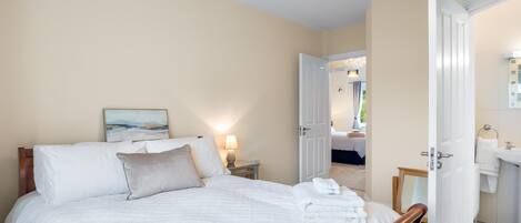 4 chambres, fer et planche Ă repasser, Wi-Fi gratuit, draps fournis