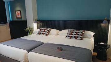 Deluxe Twin Room, City View | Desk, laptop workspace, iron/ironing board, free WiFi