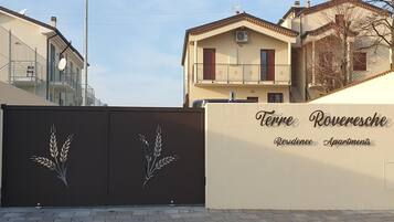 DĂ©tail de lâextĂ©rieur