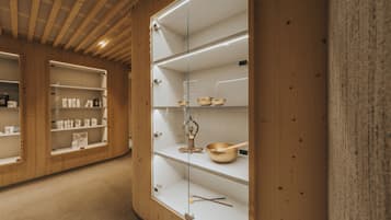 Kuumakivihierontaa, raskausajan hierontaa, 3 hoitohuonetta