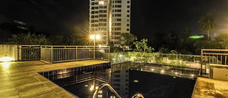 Utomhuspool