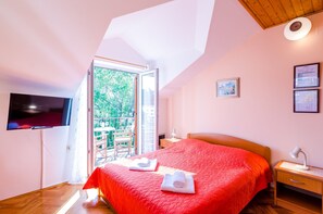 Apartment | 1 bedroom - Apartments Mali Paradiso - Comfort Studio Apartment With Balcony and Pool View (Zupa dubrovacka)