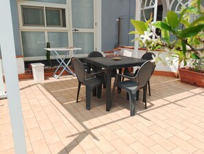 Family Room | Terrace/patio - Dedalo (Pompei)