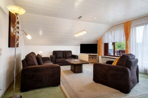 TV, DVD player, stereo