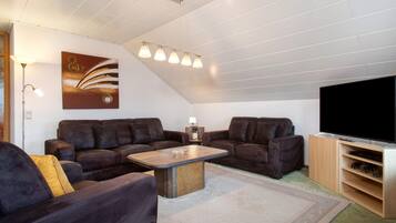 TV, DVD player, stereo