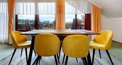 Apartment 'Morent' with Mountain View, Balcony and Wi-Fi
