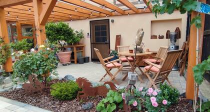 Ferienwohnung 'Am Dächsberg' mit Privatterrasse, Balkon und Wi-Fi