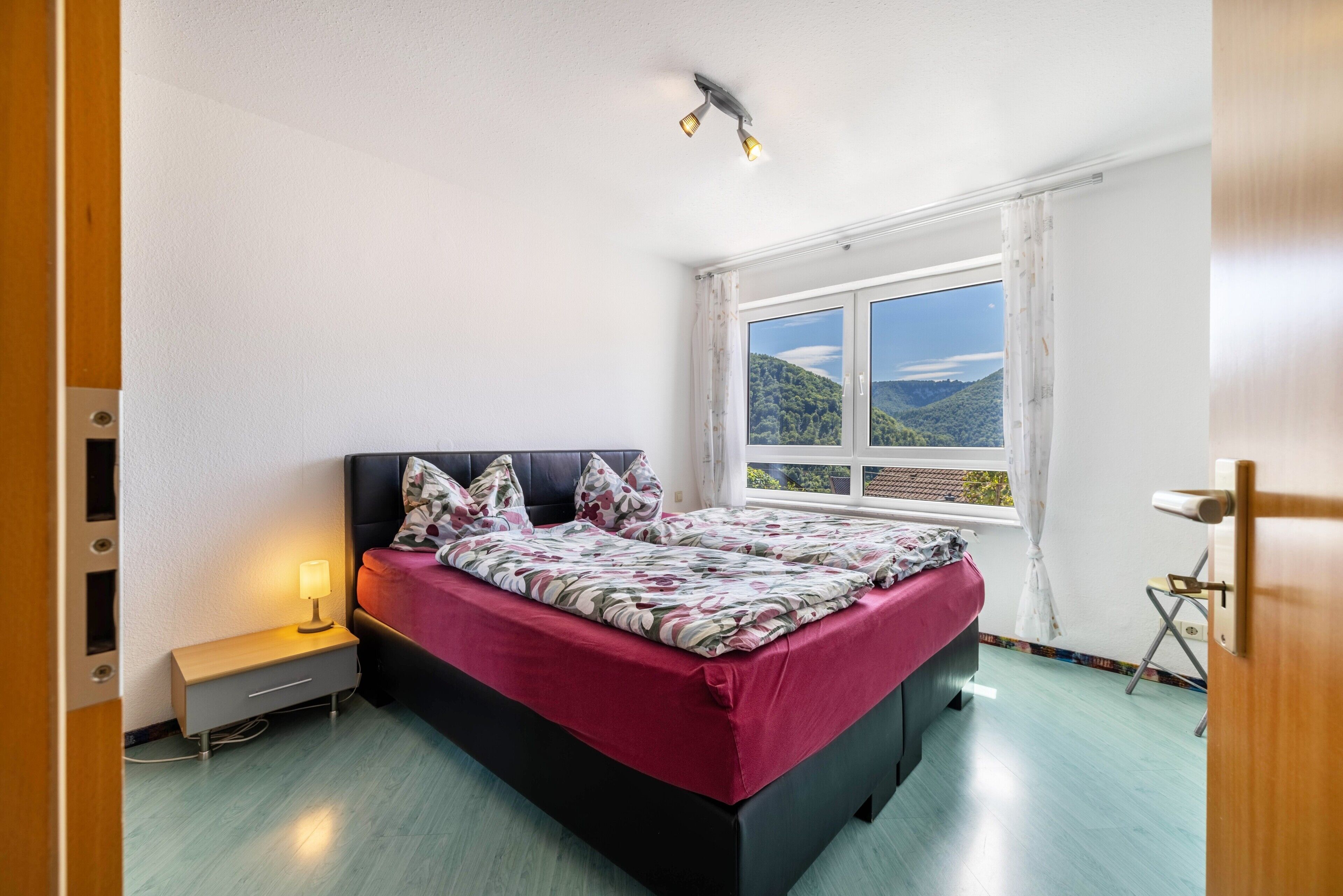 1 camera, ferro/asse da stiro, Wi-Fi gratuito, lenzuola