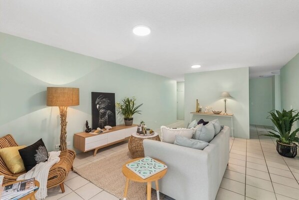 Apartment | Living area