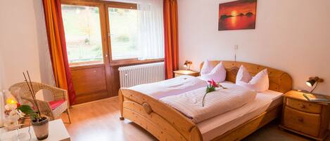 2 habitaciones, wifi gratis y ropa de cama