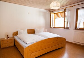 2 Schlafzimmer, kostenloses WLAN, Bettwäsche