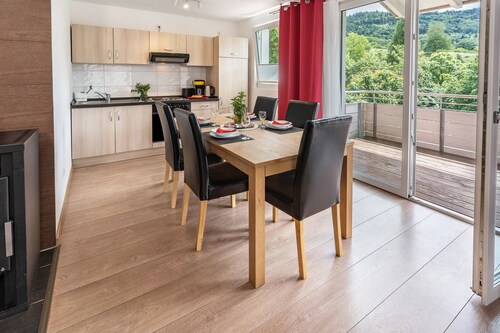 Apartment 'Teufelsmühlblick' with Mountain View, Balcony and Wi-Fi