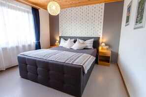 2 habitaciones, wifi gratis y ropa de cama 