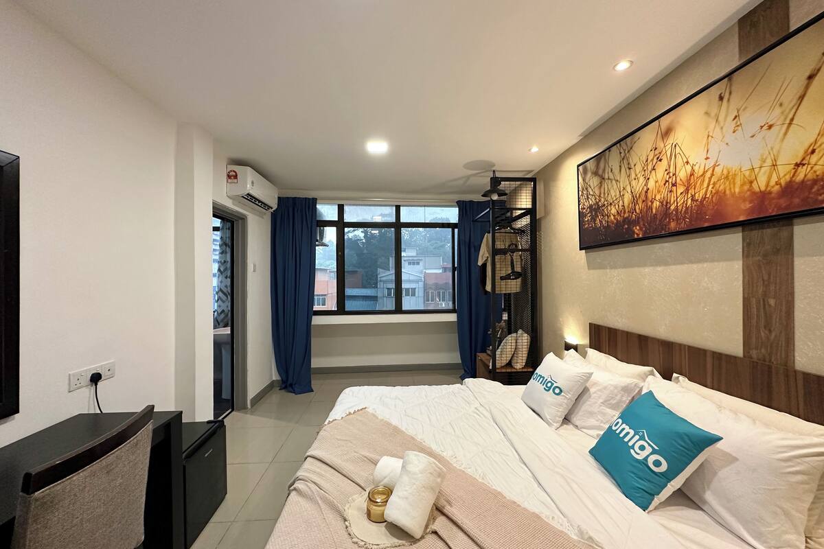 1 dormitorio, escritorio, wifi gratis y ropa de cama