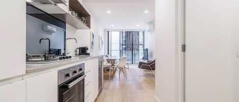 Fridge, microwave, oven, stovetop