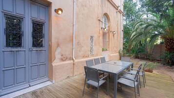 Restauration extérieure