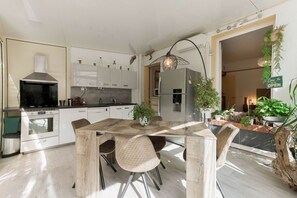 Dining - La Maison Fleurie, Beautiful 2 Br Apartment With Garden By Halldis (Cannes)