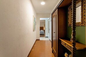 3 dormitorios, tabla de planchar con plancha, wifi gratis