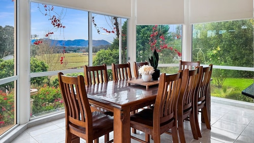 Buffalo River Retreat - 6 Bedroom