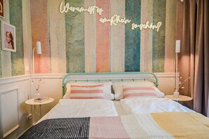 1 bedroom, WiFi, bed sheets