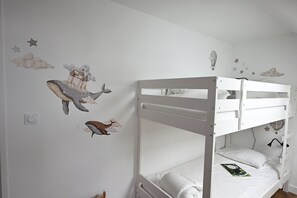 4 bedrooms, WiFi