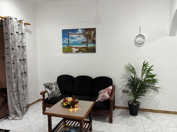 Interior - One Bedroom Apartment close to all proximities in Au cap (Au Cap)