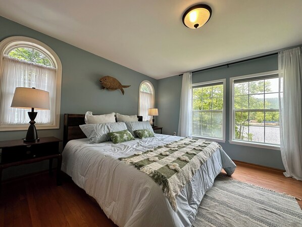 3 bedrooms, free WiFi, bed sheets