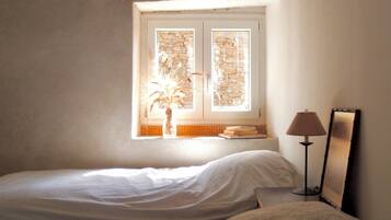 5 chambres, fer et planche Ă repasser, Wi-Fi, draps fournis